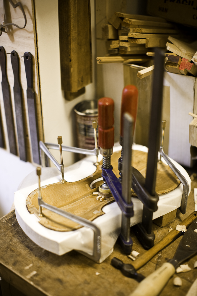 violinshop_bysarahtew02