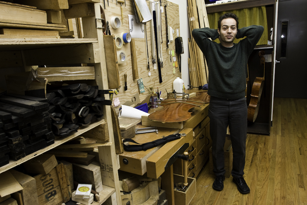 violinshop_bysarahtew06