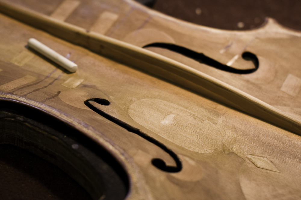 violinshop_bysarahtew07