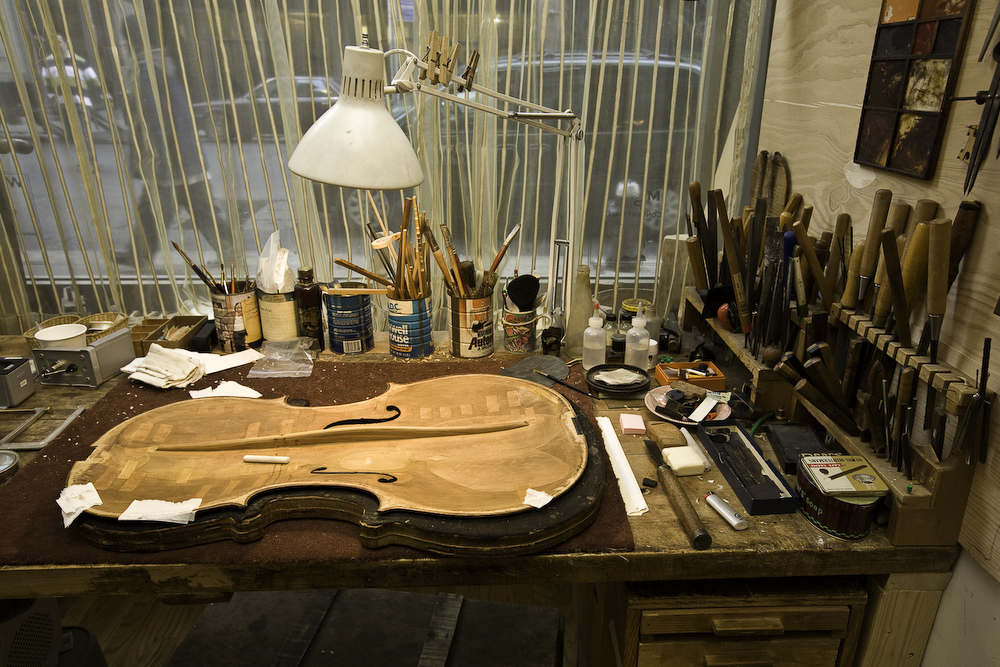 violinshop_bysarahtew12