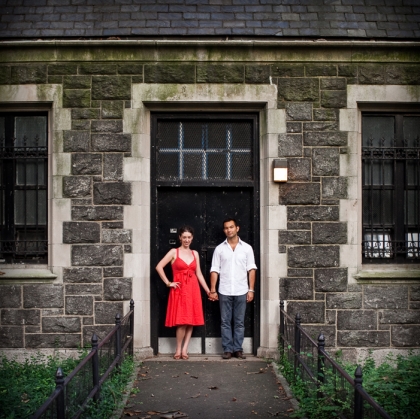 02Rachel+Chris_CentralParkEngagementPortraits_SarahTewPhotography