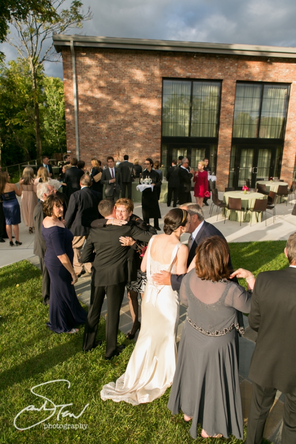 Sophisticated wedding at The Roundhouse at Beacon Falls sarah tew