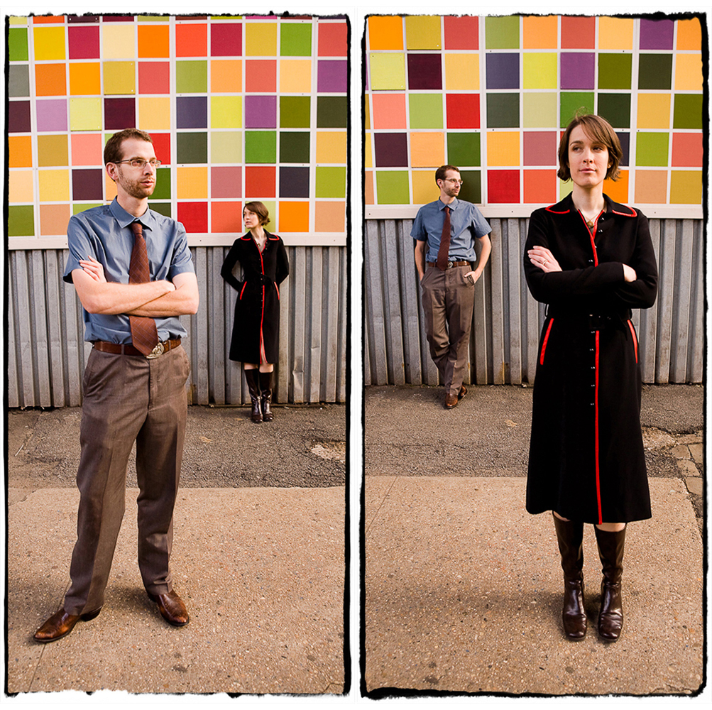 Engagement Portraits: Lindsay & Ben with a mural under the Manhattan Bridge.